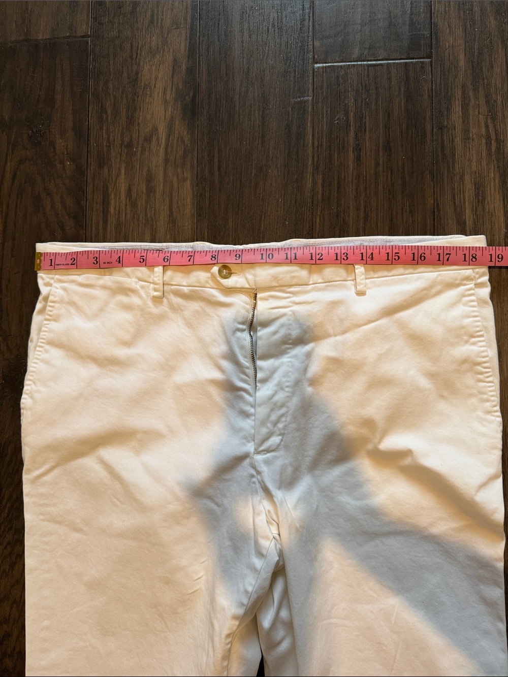 Vineyard Vines white chinos - Picture 6 of 7